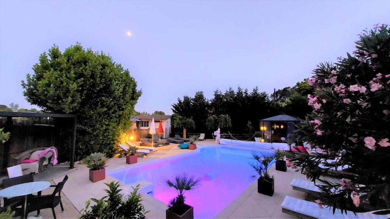 La Bergerie Du Moulin (Adults Only) Bed & Breakfast Taradeau Bagian luar foto