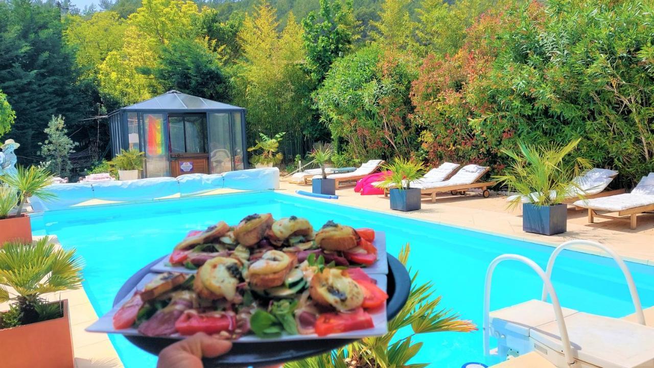 La Bergerie Du Moulin (Adults Only) Bed & Breakfast Taradeau Bagian luar foto