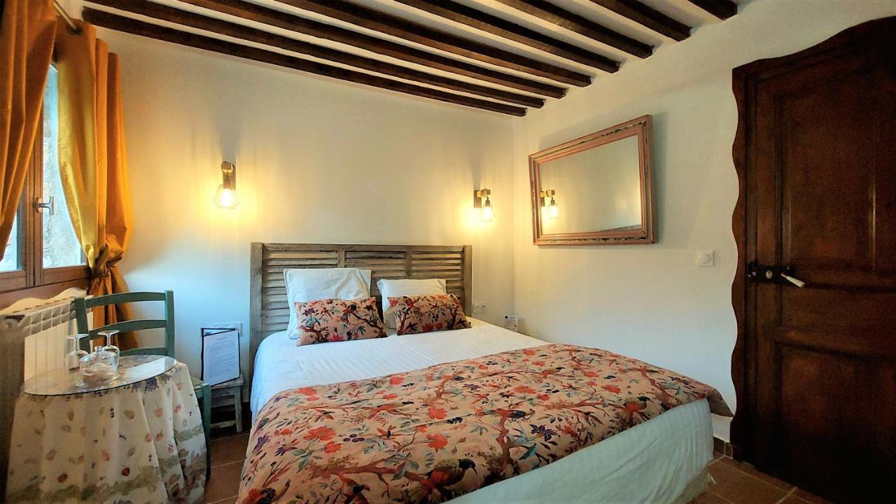 La Bergerie Du Moulin (Adults Only) Bed & Breakfast Taradeau Bagian luar foto