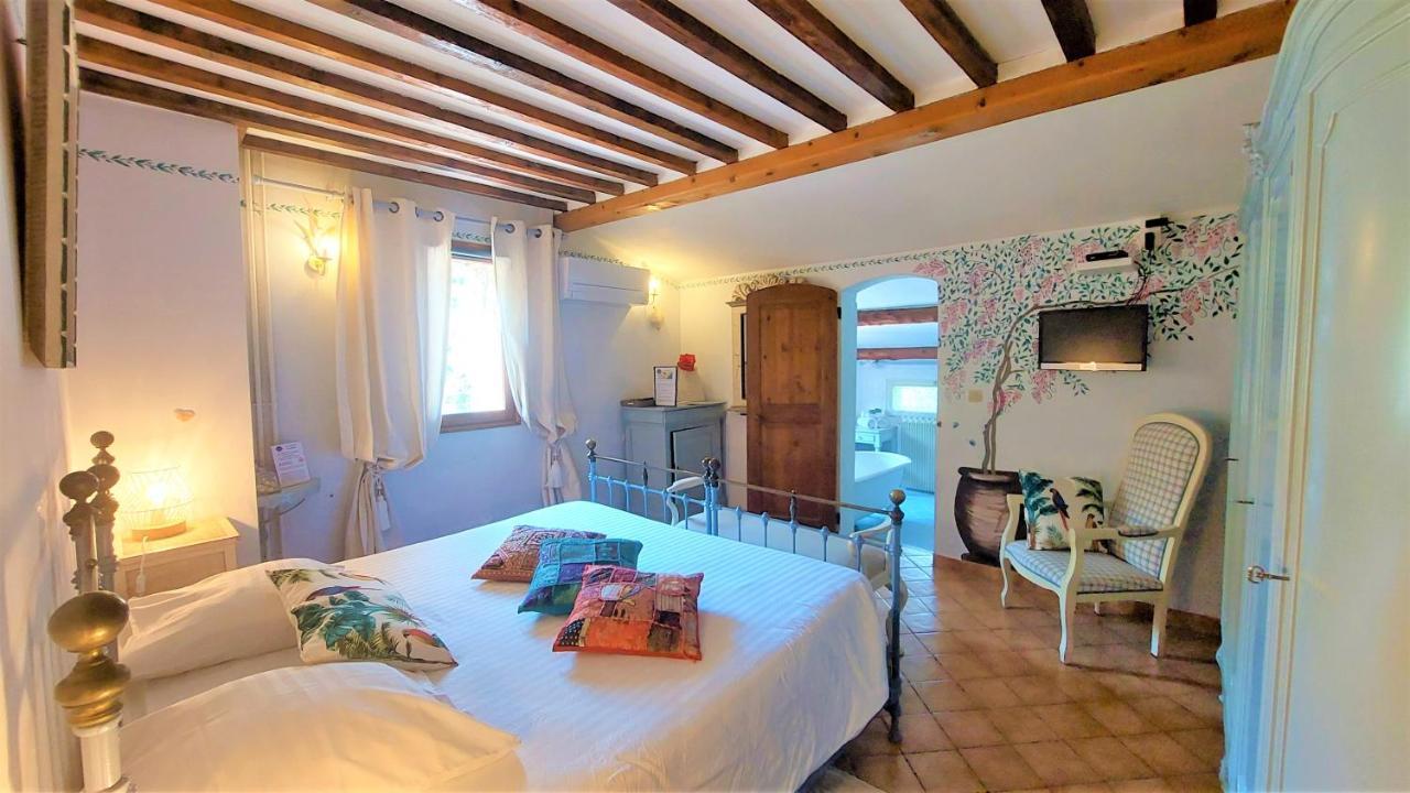 La Bergerie Du Moulin (Adults Only) Bed & Breakfast Taradeau Bagian luar foto
