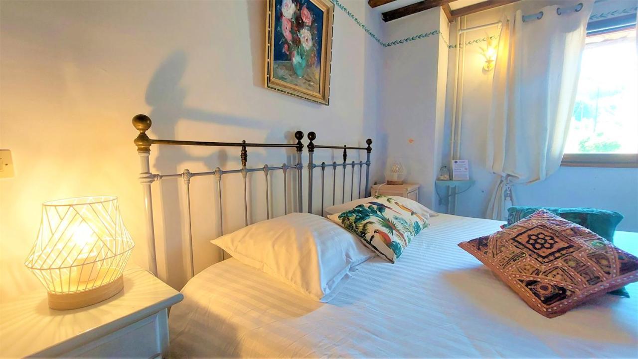 La Bergerie Du Moulin (Adults Only) Bed & Breakfast Taradeau Bagian luar foto