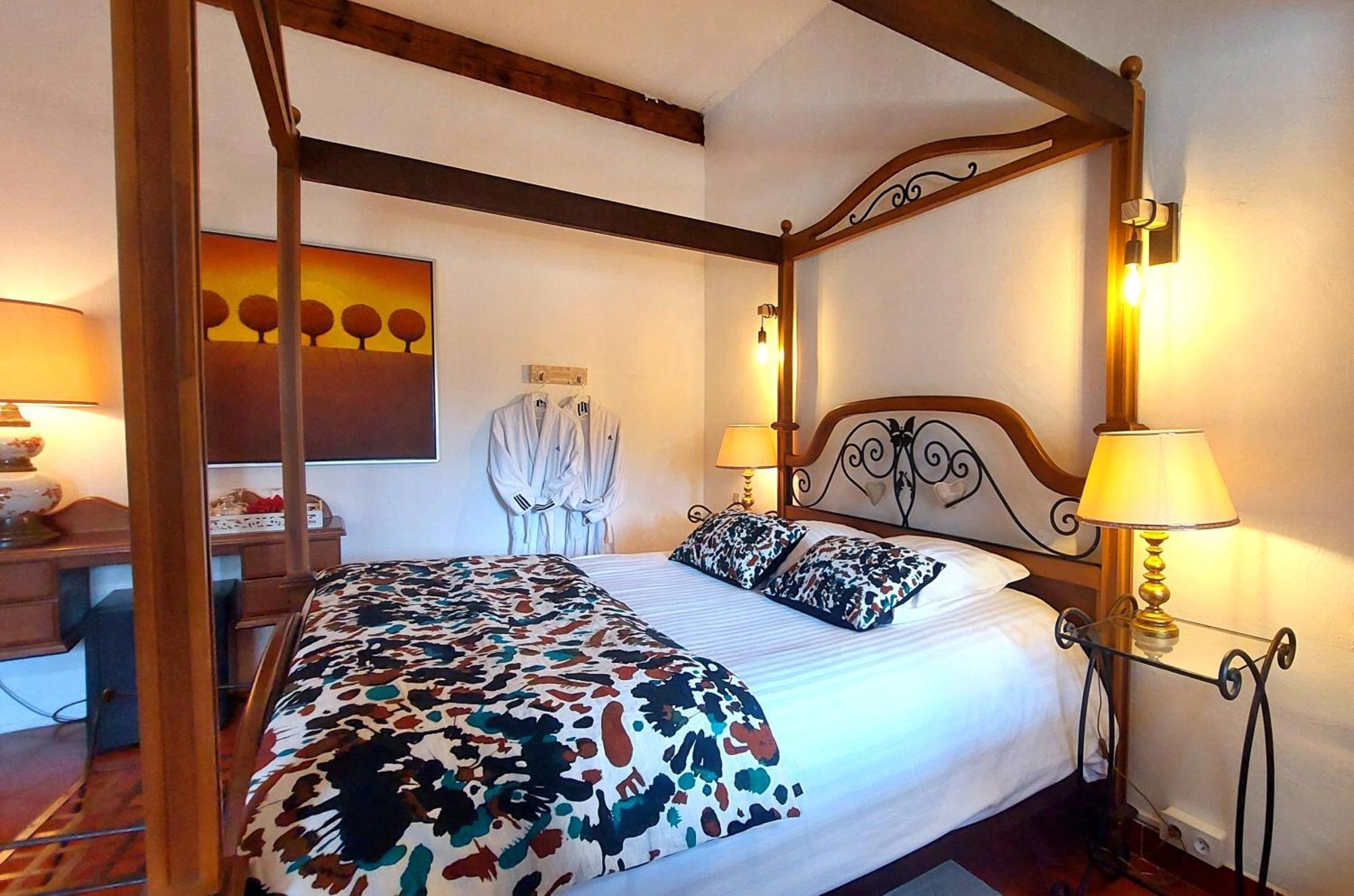La Bergerie Du Moulin (Adults Only) Bed & Breakfast Taradeau Bagian luar foto