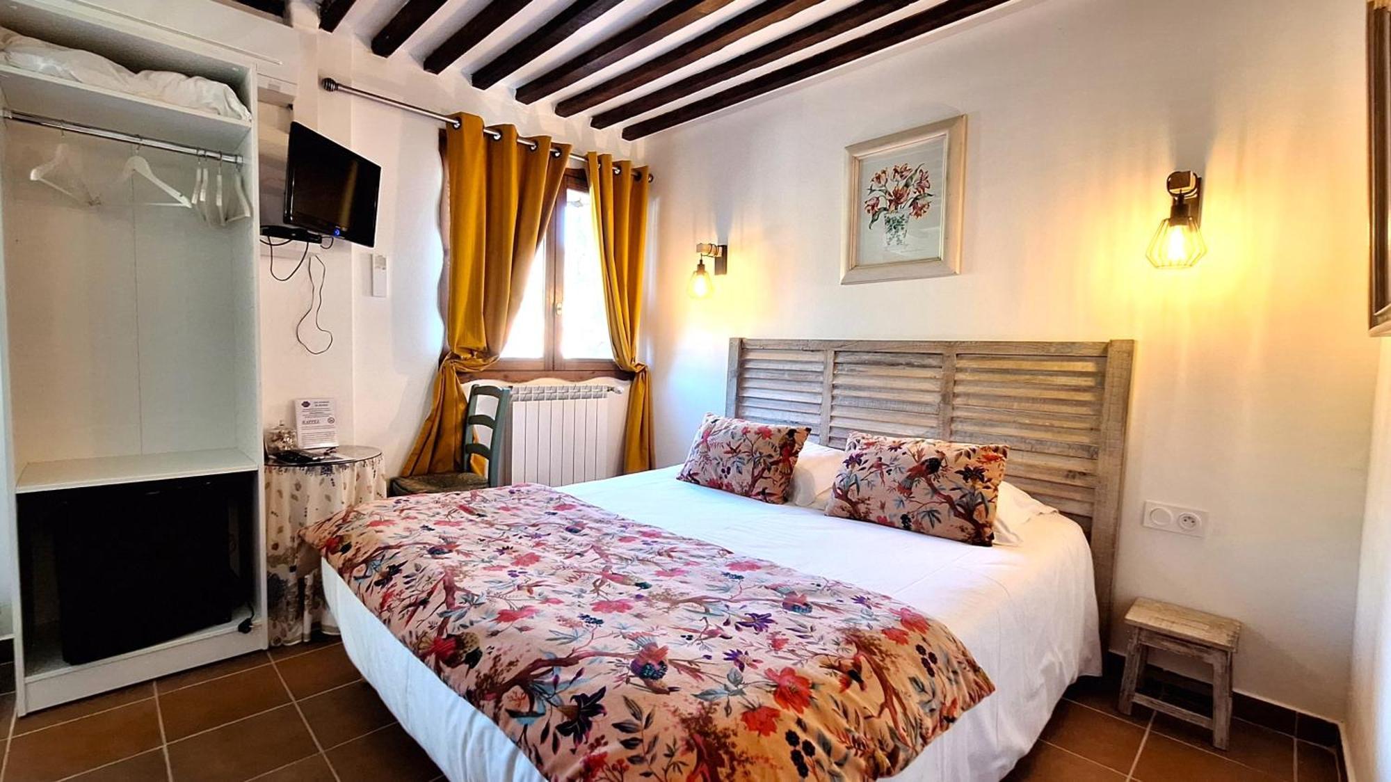 La Bergerie Du Moulin (Adults Only) Bed & Breakfast Taradeau Bagian luar foto